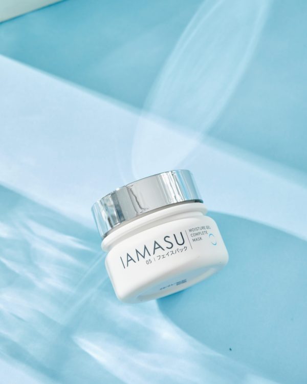 IAMASU MOISTURE GEL COMPLETE MASK